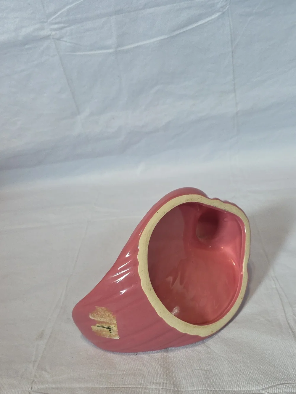 Pink Ceramic Swan Hand Towel Washcloth Holder